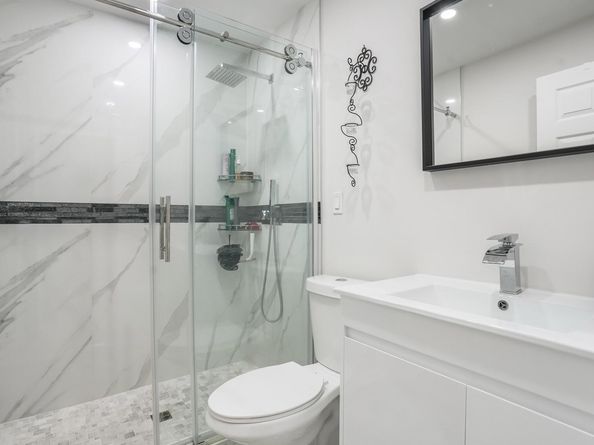 2051 NW 93rd Ln, Sunrise FL 33322