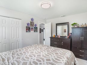 2051 NW 93rd Ln, Sunrise FL 33322