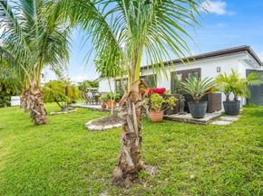2051 NW 93rd Ln, Sunrise FL 33322