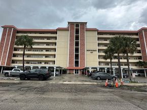 1101 Crystal Lake Dr 608, Deerfield Beach FL 33064