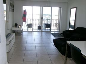 1101 Crystal Lake Dr 608, Deerfield Beach FL 33064