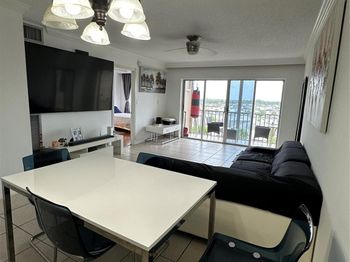 1101 Crystal Lake Dr