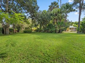 92 Squire Drive, Wellington FL 33414