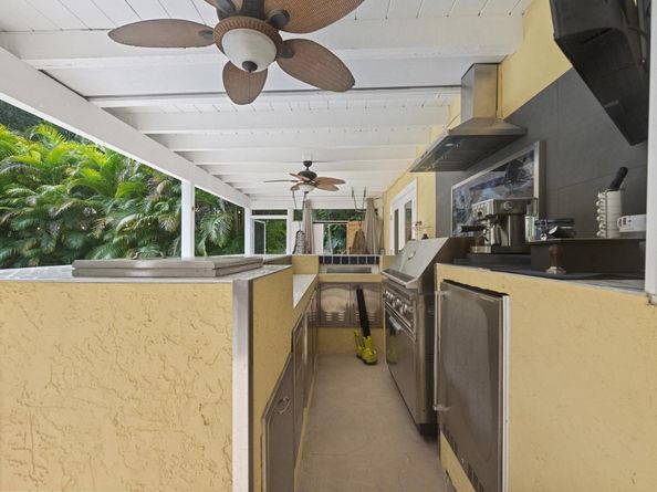 92 Squire Drive, Wellington FL 33414