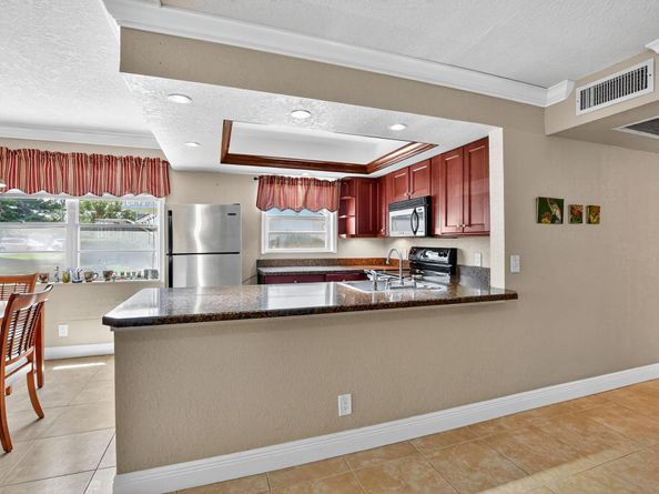 536 S Durham Circle Circle, Deerfield Beach FL 33442