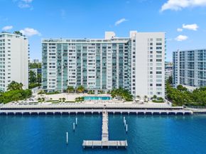 1000 West Avenue 502, Miami Beach FL 33139