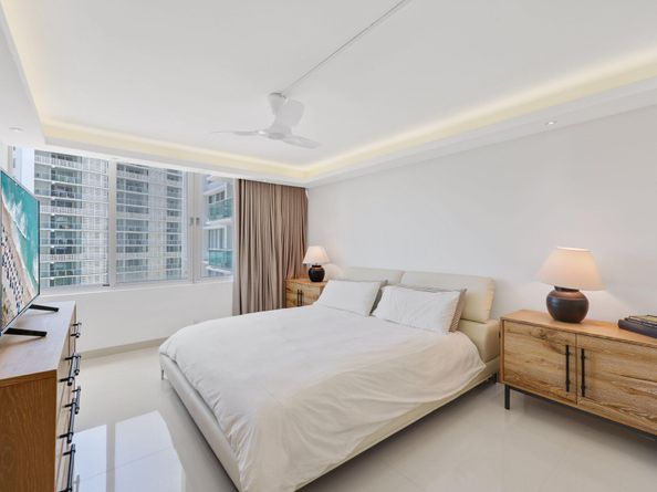 1000 West Avenue 502, Miami Beach FL 33139