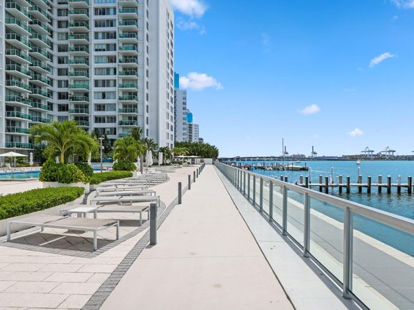 1000 West Avenue 502, Miami Beach FL 33139