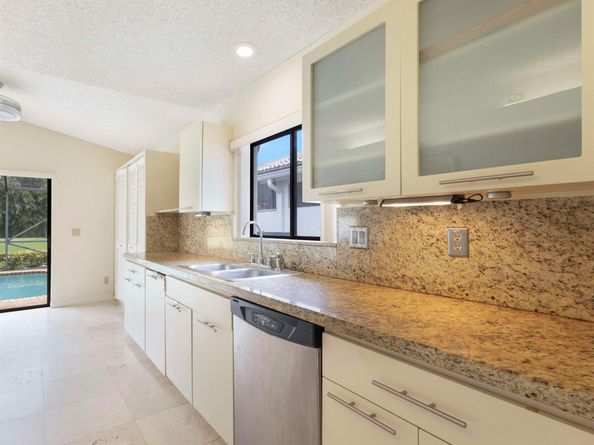 21392 Bridge View Drive, Boca Raton FL 33428