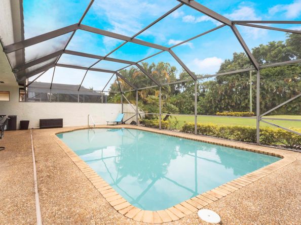 21392 Bridge View Drive, Boca Raton FL 33428
