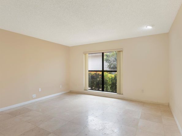 21392 Bridge View Drive, Boca Raton FL 33428