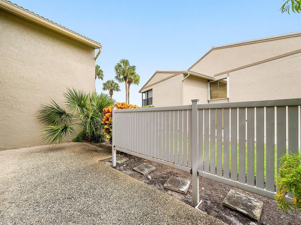 23 Eastgate Drive C, Boynton Beach FL 33436