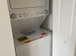 20651 NE 7 Pl, Miami FL 33179