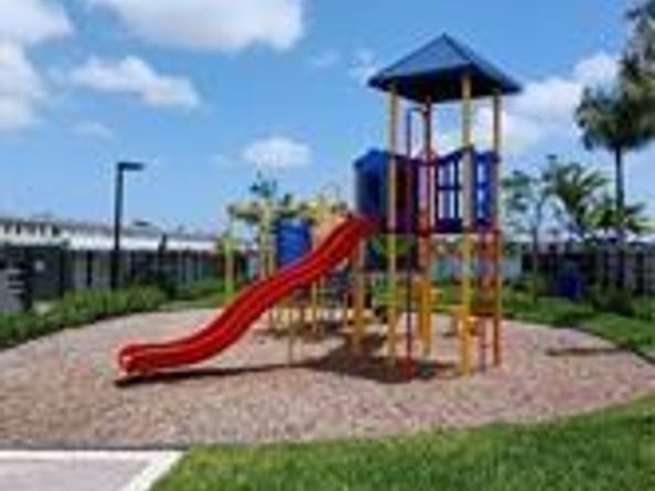 20651 NE 7 Pl, Miami FL 33179