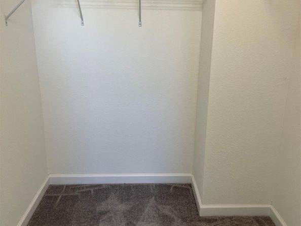 20651 NE 7 Pl, Miami FL 33179