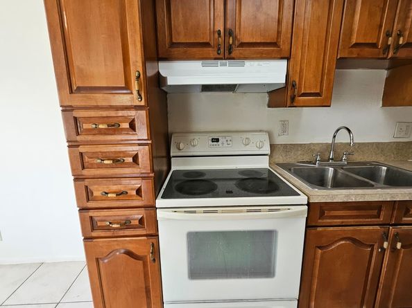 2059 NW 56th Ave 29B, Fort Lauderdale FL 33313