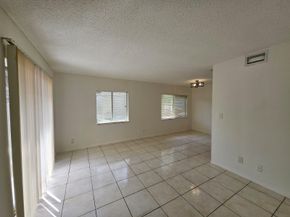 2059 NW 56th Ave 29B, Fort Lauderdale FL 33313