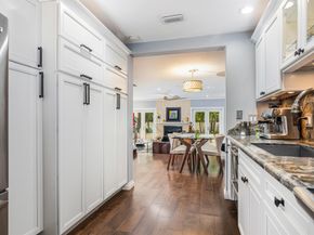 810 SE 2nd Street F, Fort Lauderdale FL 33301