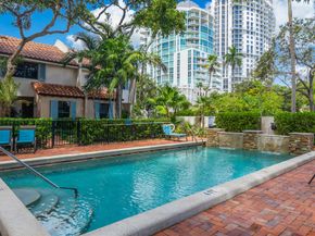 810 SE 2nd Street F, Fort Lauderdale FL 33301