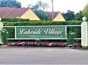 705 Lori Drive 204, Palm Springs FL 33461