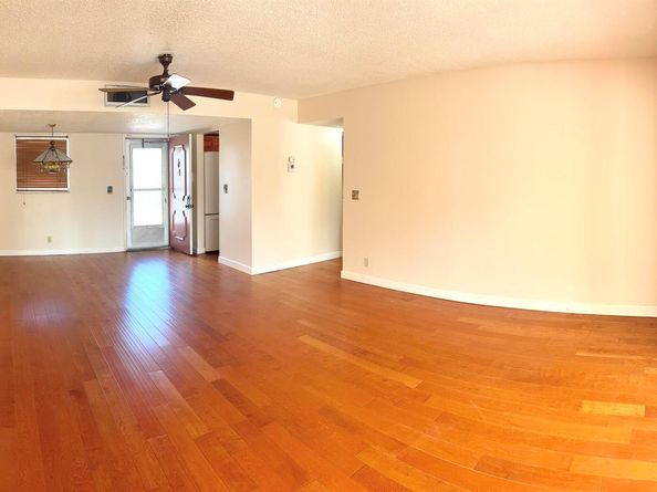 705 Lori Drive 204, Palm Springs FL 33461
