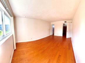 705 Lori Drive 204, Palm Springs FL 33461