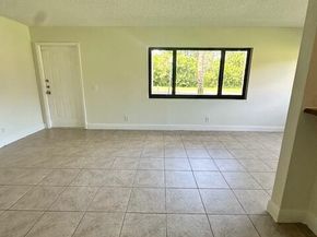 901 Meadows Circle 901, Boynton Beach FL 33436
