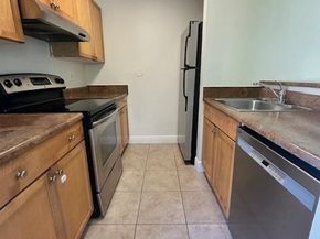 901 Meadows Circle 901, Boynton Beach FL 33436