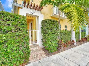 907 N Victoria Park Road, Fort Lauderdale FL 33304