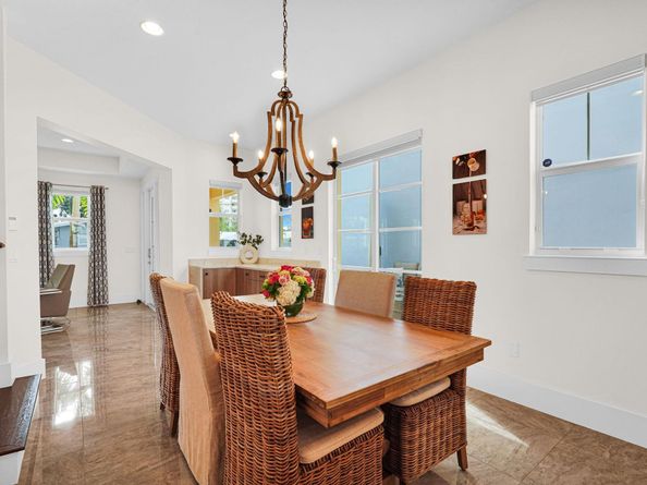 907 N Victoria Park Road, Fort Lauderdale FL 33304