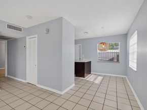 109 SE 11th Avenue 13, Pompano Beach FL 33060