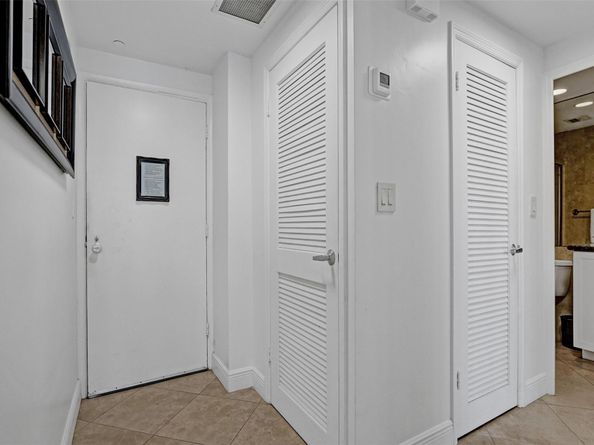 3333 NE 34th St 1006, Fort Lauderdale FL 33308