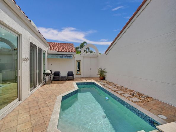 3885 Candlewood Boulevard, Boca Raton FL 33487