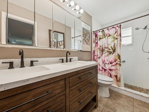 1702 SW 14th Avenue, Boynton Beach FL 33426