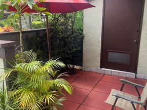 450 Knollwood Court, Royal Palm Beach FL 33411