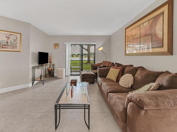 15465 Lakes Of Delray Boulevard 101, Delray Beach FL 33484