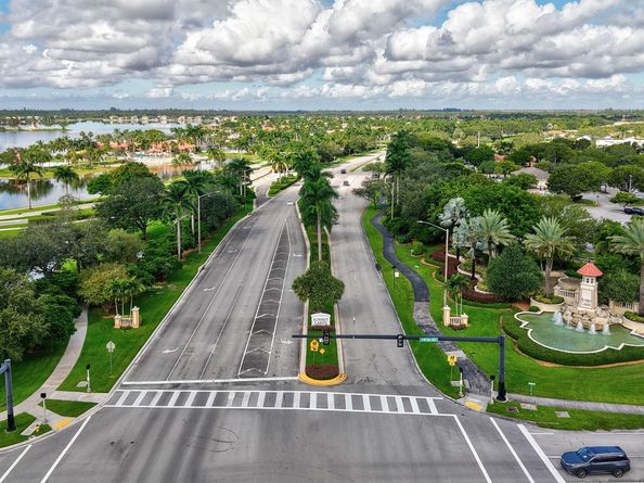 18632 SW 55th St, Miramar FL 33029