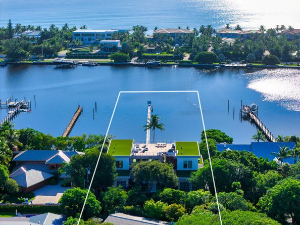 1422 SE Atlantic Drive, Lantana FL 33462