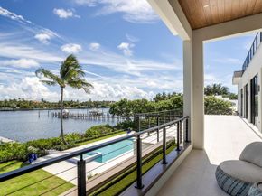 1422 SE Atlantic Drive, Lantana FL 33462