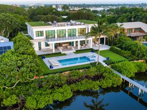 1422 SE Atlantic Drive, Lantana FL 33462