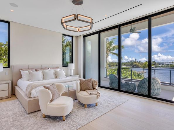 1422 SE Atlantic Drive, Lantana FL 33462