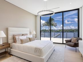 1422 SE Atlantic Drive, Lantana FL 33462