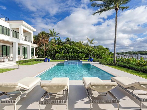 1422 SE Atlantic Drive, Lantana FL 33462