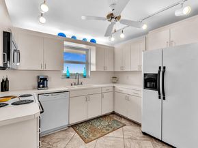 1051 Hillsboro Mile 907E, Pompano Beach FL 33062