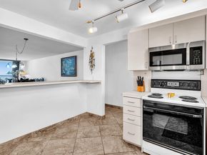 1051 Hillsboro Mile 907E, Pompano Beach FL 33062