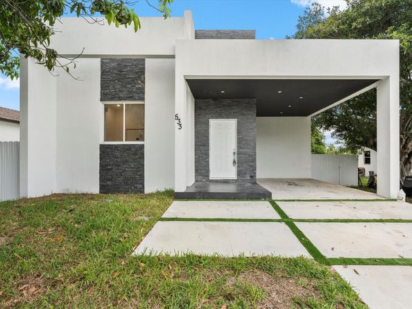 533 NW 16th Avenue, Fort Lauderdale FL 33311