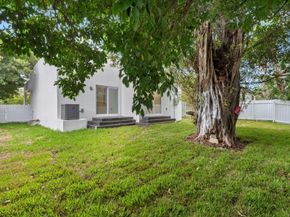533 NW 16th Avenue, Fort Lauderdale FL 33311