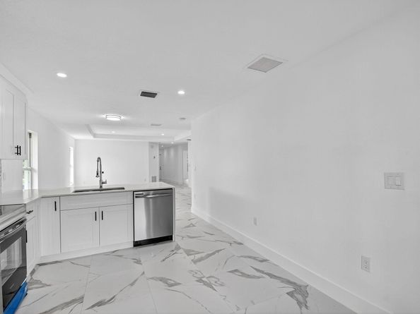 4889 Alberta Avenue, West Palm Beach FL 33417