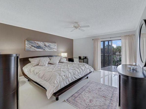3605 S Ocean Boulevard 312, South Palm Beach FL 33480