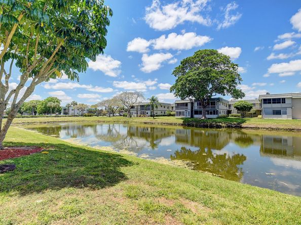 318 Monaco G G, Delray Beach FL 33446